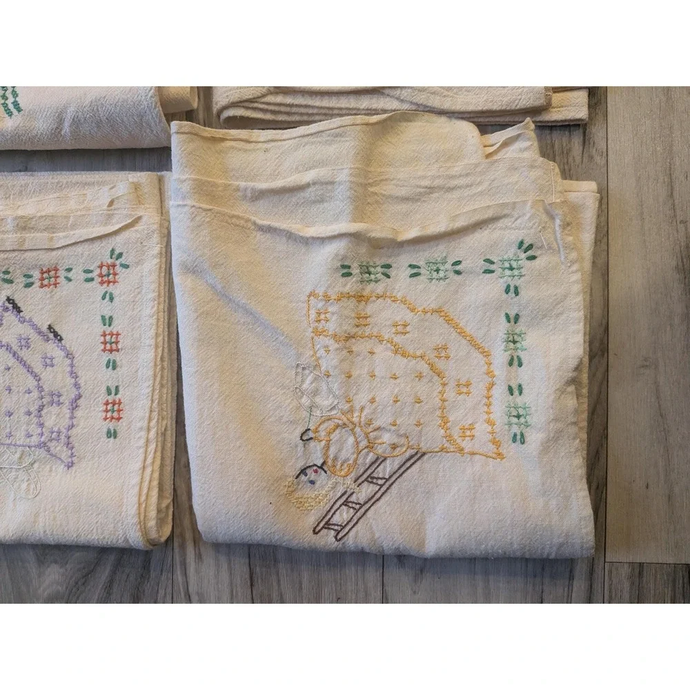 Set of 6 Vintage Hand Embroidered Flour Sack Towels, Days of the Week Linens